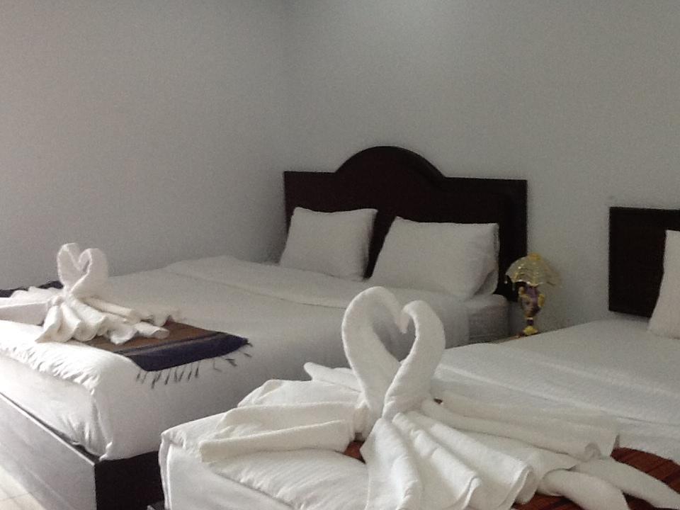 Hotel The Family Grand à Udon Thani Extérieur photo